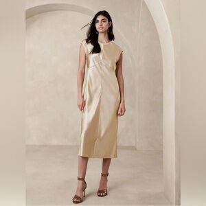 Banana Republic “Claudette Silk Midi Dress” in crystal sand color size XS